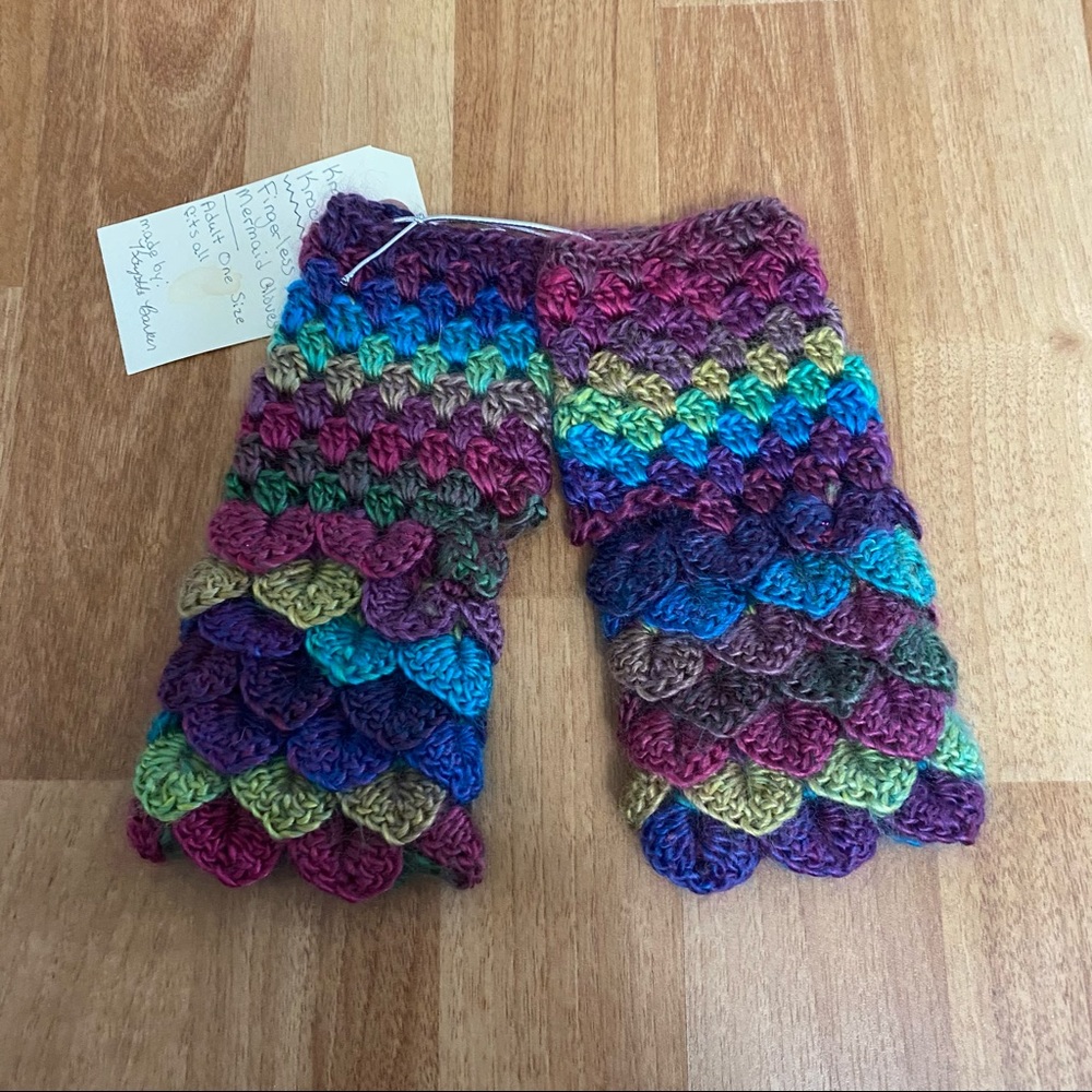 NEW HANDMADE Mermaid Fingerless Gloves